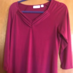 Susan Graver liquid knit v neck top